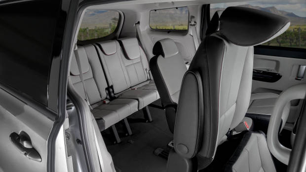 2019 Kia Carnival rear seating