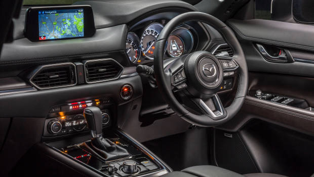 2018 Mazda CX-8 Asaki dashboard