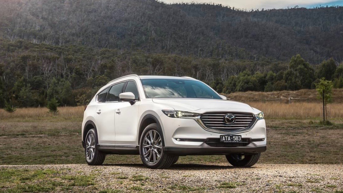 2018 Mazda CX-8 Asaki front 3/4 header