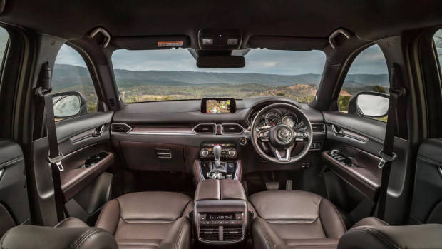 2018 Mazda CX-8 Asaki front cabin