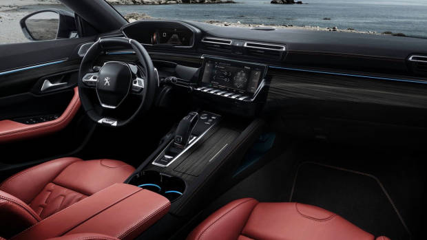 2019 Peugeot 508 Touring GT dashboard