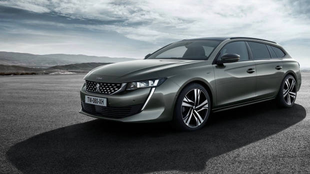 2019 Peugeot 508 Touring front 3/4
