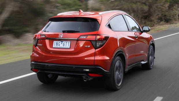 2019 Honda HR-V RS rear 3/4
