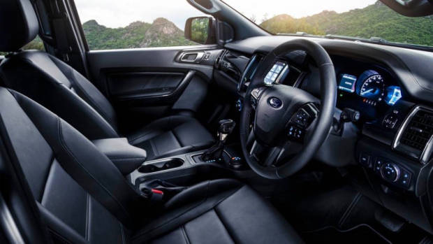 2019 Ford Everest Titanium dashboard