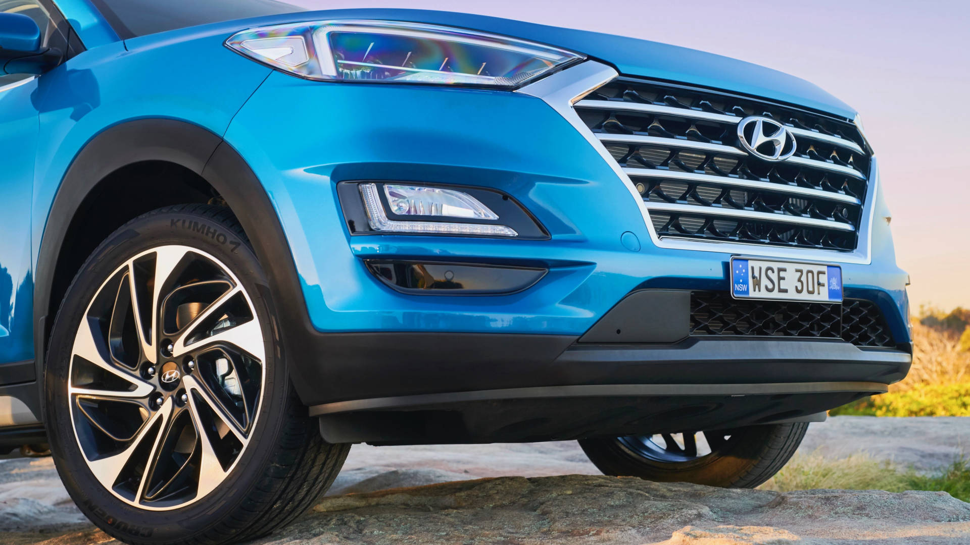 2019 Hyundai Tucson Highlander front detail