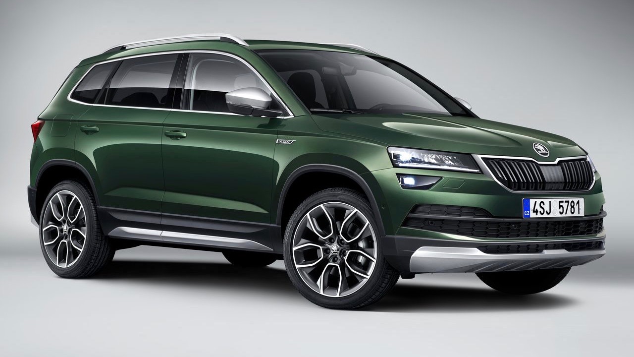 2019 Skoda Karoq Scout front 3/4