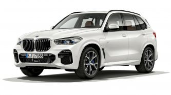 BMW X5 xDrive45e plug-in hybrid revealed