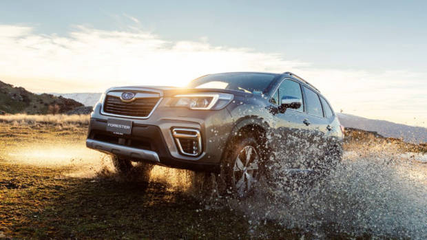 2019 Subaru Forester 2.5i-S brown splash