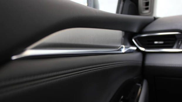 2018 Mazda 6 Touring cabin detail