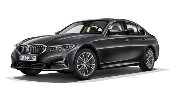 2019 BMW 3 Series grey front 3/4