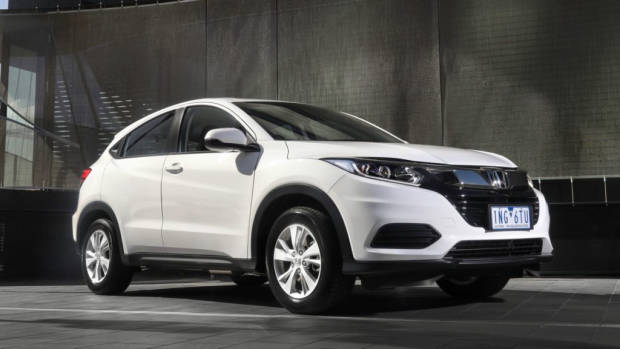 2019 Honda HR-V VTi white front end