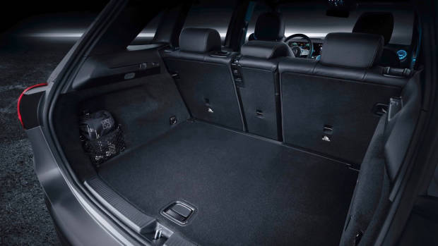 2019 Mercedes-Benz B-Class boot