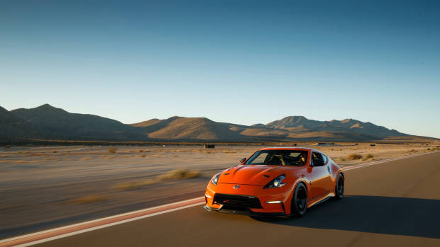 2019 Nissan 370Z Project Clubsport 23 front moving