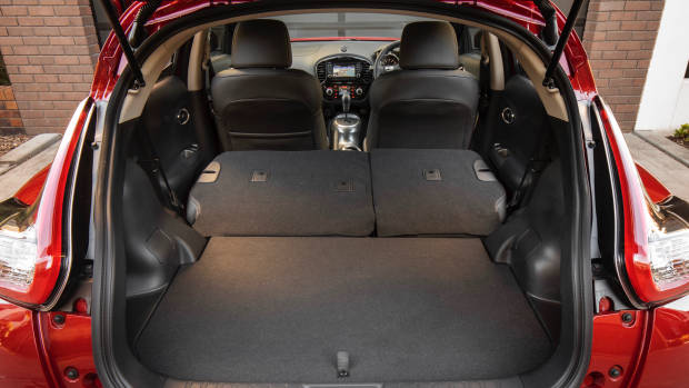 2019 Nissan Juke Ti-S boot