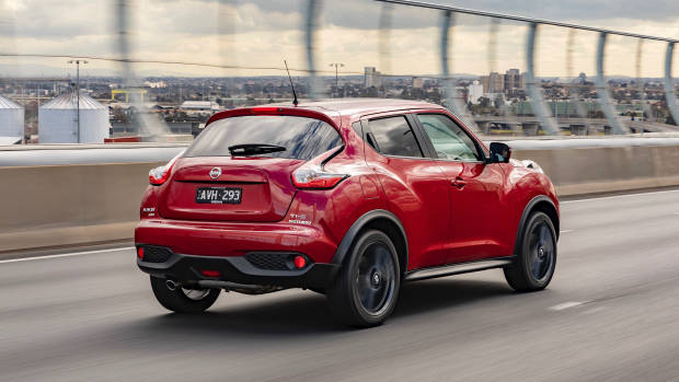 2019 Nissan Juke Ti-S red rear 3/4 driving