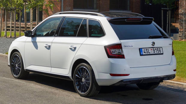 2019 Skoda Fabia Monte Carlo wagon white rear 3/4