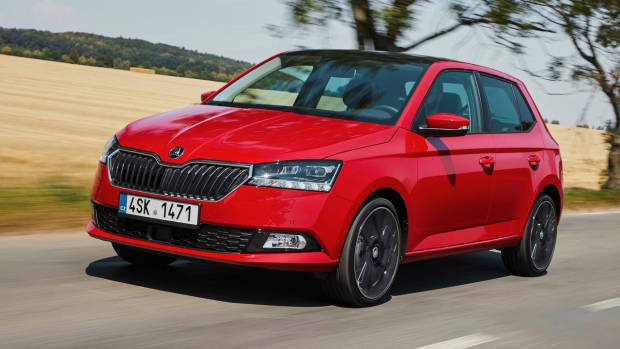 2019 Skoda Fabia red front 3/4