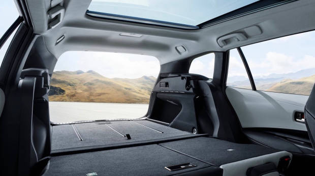 2019 Toyota Corolla Touring Sports boot