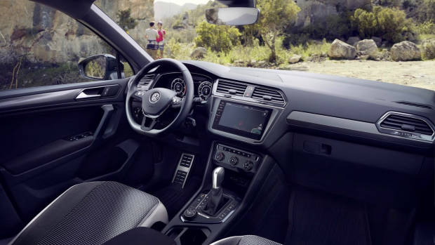 2019 Volkswagen Tiguan Offroad dashboard
