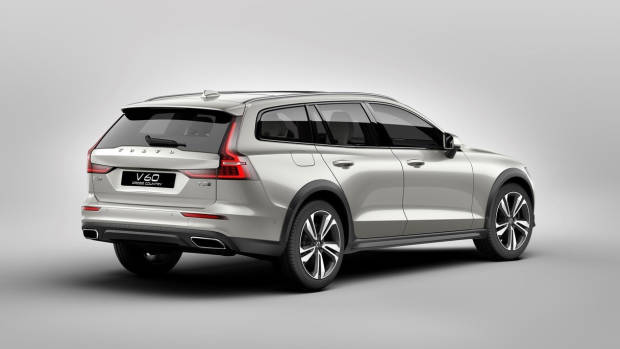 2019 Volvo V60 Cross Country rear static
