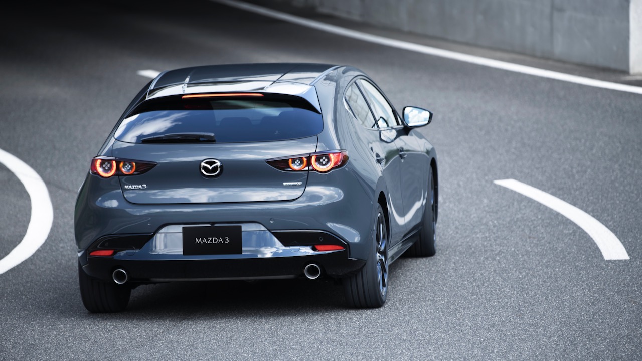 Fourth-generation Mazda 3 hatch and sedan revealed - Chasing Cars