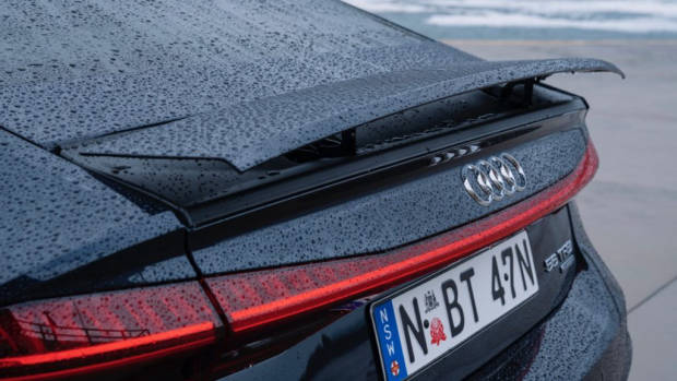 2019 Audi A7 Firmament Blue spoiler