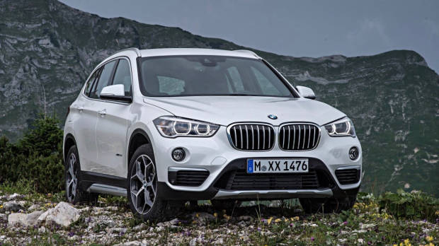 2019 BMW X1 white front