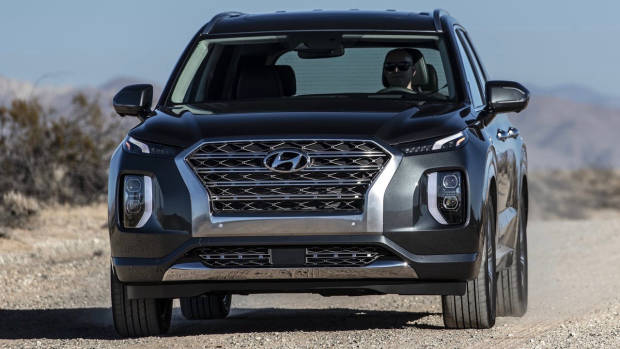 2019 Hyundai Palisade front detail