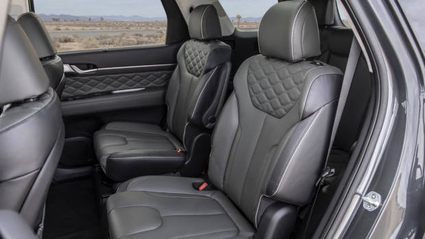 2019 Hyundai Palisade second row