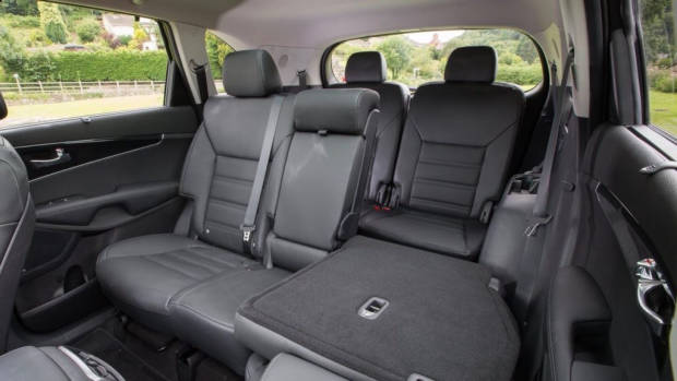 2019 Kia Sorento GT-Line second row fold