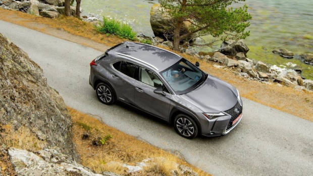 2019 Lexus UX grey roof