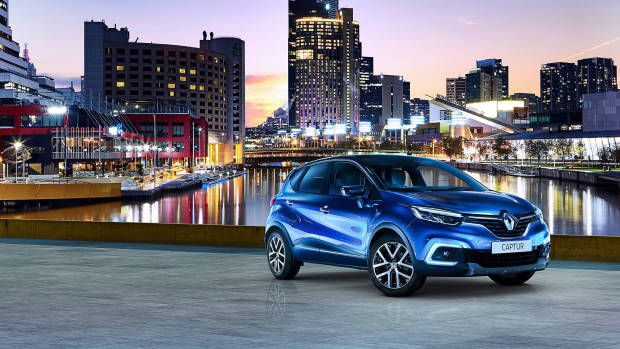 2019 Renault Captur S-Edition blue front