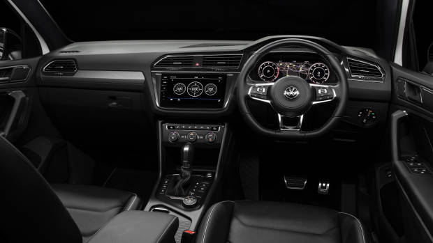 2019 Volkswagen Tiguan Wolfsburg Edition dashboard