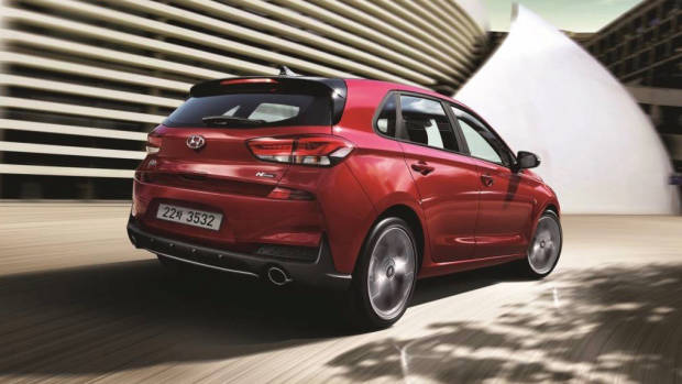 2019 Hyundai i30 rear 3/4