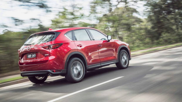 2019 Mazda CX-5 Akera Soul Red Crystal rear 3/4 close
