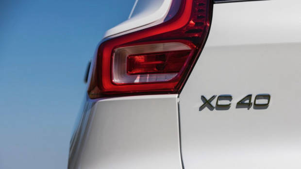 2019 Volvo XC40 T5 R-Design White taillight