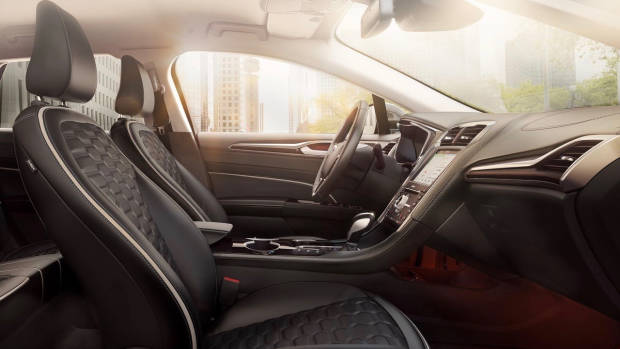 2019 Ford Mondeo cabin side