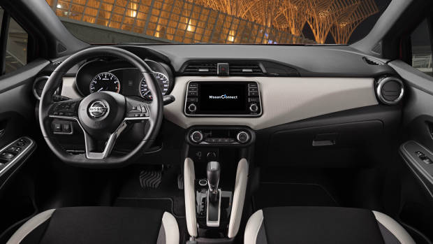2019 Nissan Micra dashboard