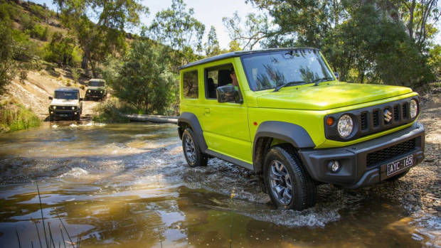 2019 Suzuki Jimny lime offroad