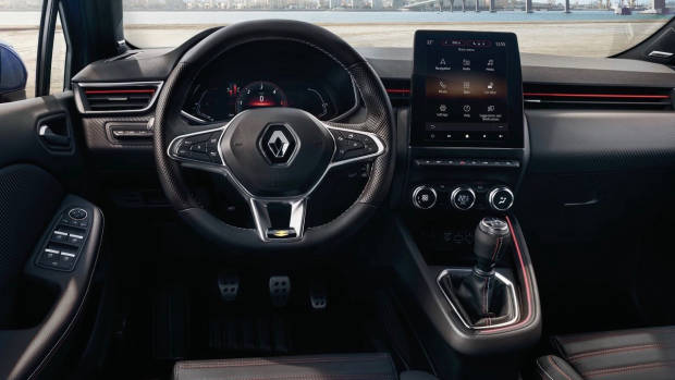 2020 Renault Clio dashboard