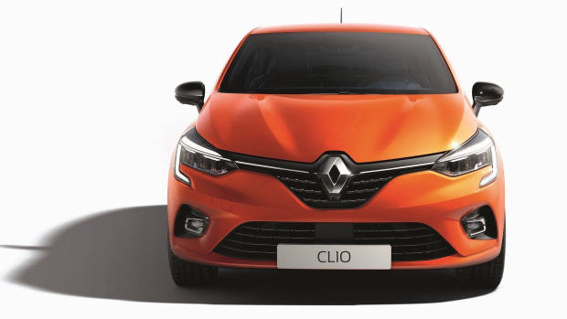 2020 Renault Clio front