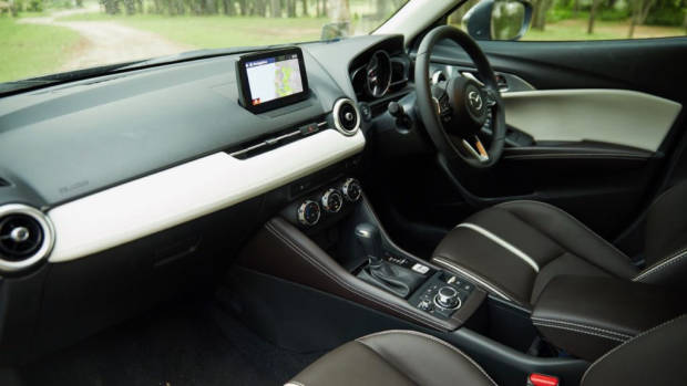 2019 Mazda CX-3 Akari LE dark russet leather