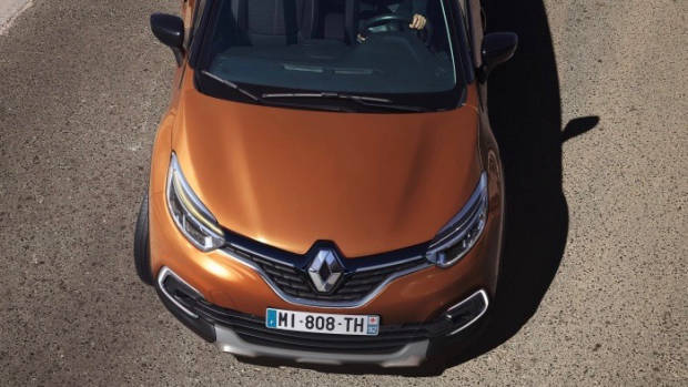2019 Renault Captur front top