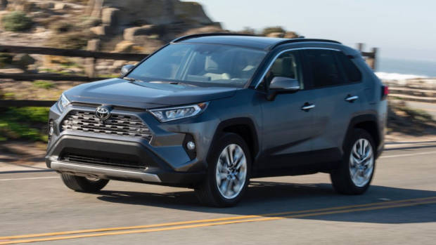 2019 Toyota RAV4 Cruiser grey front