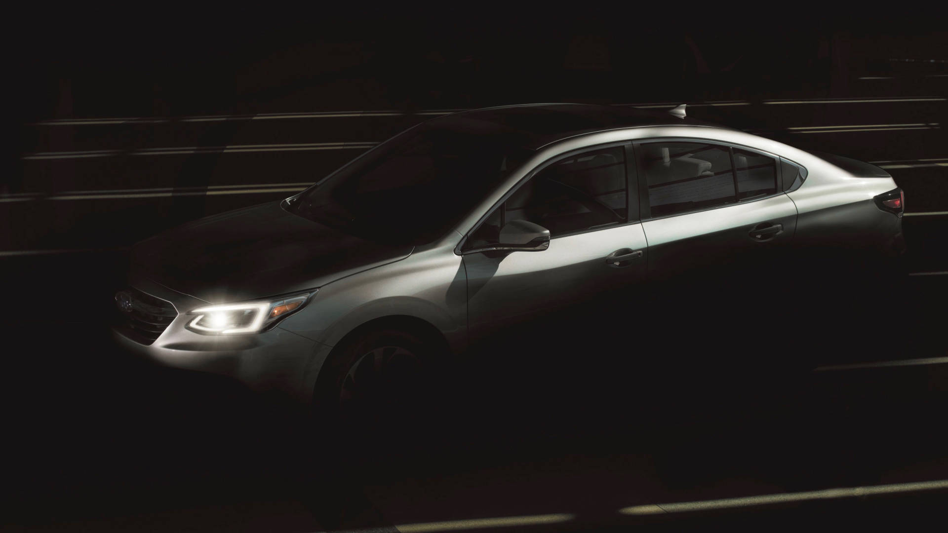 2020 Subaru Liberty exterior tease