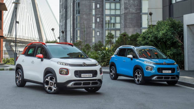 Citroen C3 Aircross 2019 blue and white