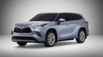 Next-gen Toyota Kluger is even bigger, more modern
