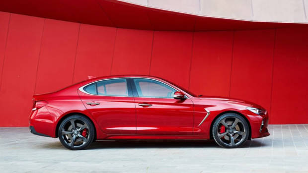 2019 Genesis G70 3.3T rear end