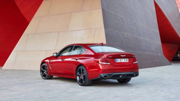 2019 Genesis G70 3.3T rear end