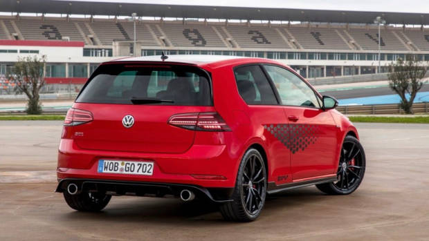 2019 Volkswagen Golf GTI TCR red